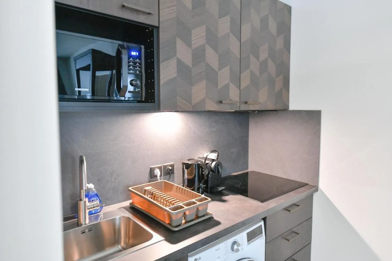 Apartment Parking Gratuit A Paris Montmartre Charme Et Elegance - Appartement Lumineux A Deux Pas Du Sacre-Coeur - Parking Gratuit - Sacre-Coeur -Metro Anvers