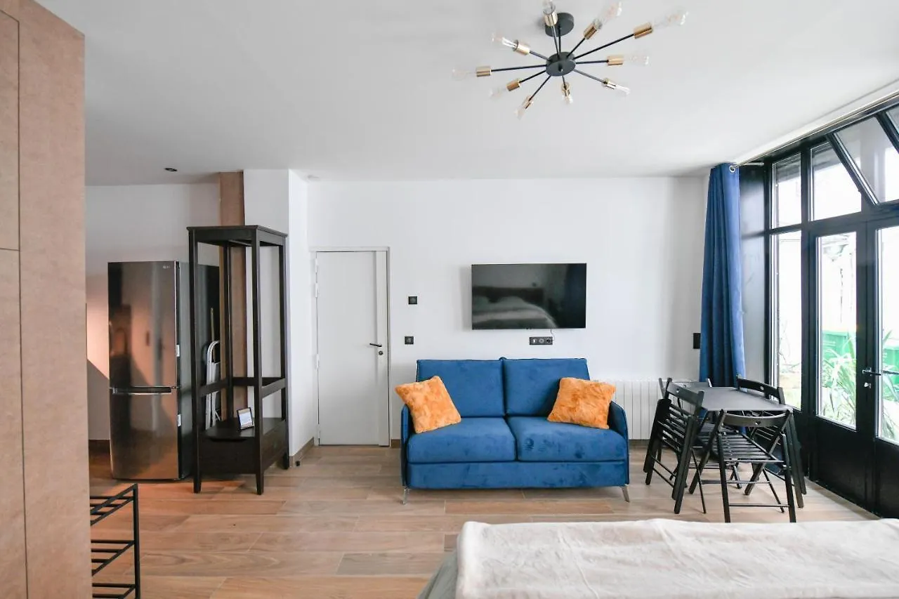Apartment Parking Gratuit A Paris Montmartre Charme Et Elegance - Appartement Lumineux A Deux Pas Du Sacre-Coeur - Parking Gratuit - Sacre-Coeur -Metro Anvers France